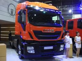 依維柯 STRALIS HI-ROAD  420馬力 6X2牽引車 AT440S42TY/PT