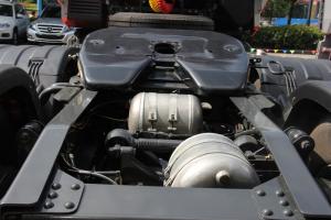 東風(fēng)柳汽 霸龍M7 濰柴430馬力6×4牽引車 國(guó)四