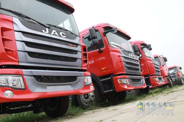 江淮格爾發(fā)載貨車(chē)