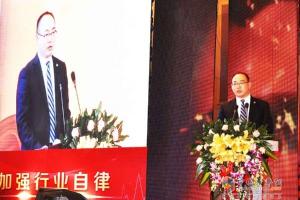 聯(lián)合卡車扎根深圳  打造渣土市場“新型城市風(fēng)景線”