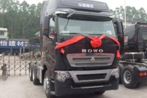 中國重汽 HOWO T7H 6×2 -提升橋牽引車 中國重汽 HOWO T7H 6×2 -提升橋牽引車