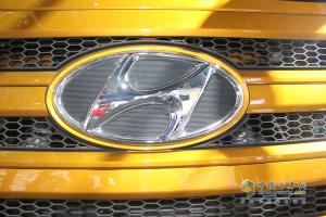 四川現(xiàn)代 Xcient 創(chuàng)虎P440 8×4自卸車