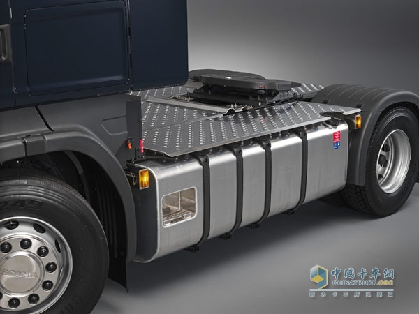 斯堪尼亞410馬力6缸13升直列發(fā)動機