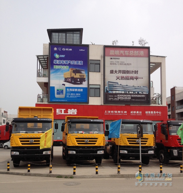 車用尿素如何購買？經(jīng)銷商渠道受用戶青睞