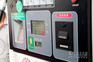 百公里27.6升 奔馳卡車干線油耗實(shí)測初戰(zhàn)告捷