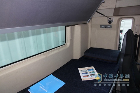 中國重汽 HOWO T5G重卡 8X4載貨車