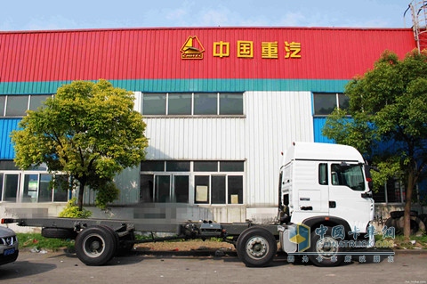 中國(guó)重汽 HOWO-T5G重卡 6*2載貨車(chē)