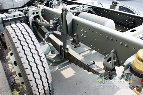 中國(guó)重汽 HOWO-T5G重卡 6*2載貨車(chē)