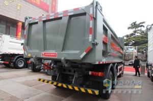 中國重汽 HOWO-T5G 8X4自卸車