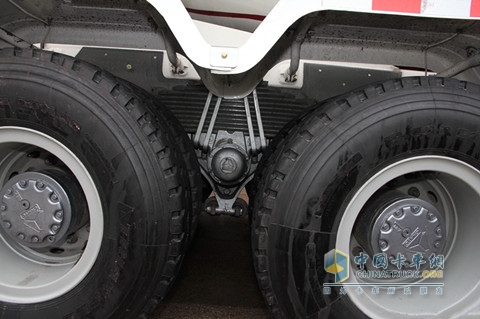 中國重汽 HOWO 6×4攪拌車