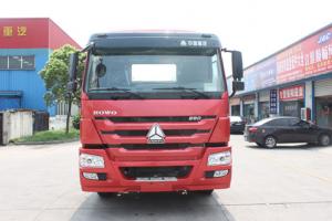 中國重汽 HOWO 4×2后提升式牽引車 中國重汽 HOWO 4×2后提升式牽引車