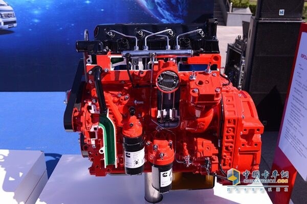 剖視結(jié)構(gòu)的康明斯ISF發(fā)動機