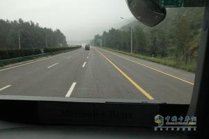 奔馳卡車中國物流主干線油耗實測西安-鄭州-北京圓滿結(jié)束