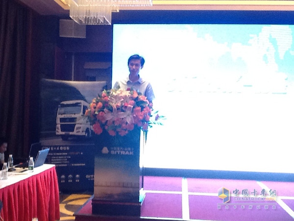 廣州物流與供應(yīng)鏈協(xié)會(huì)秘書長(zhǎng)江川先生現(xiàn)場(chǎng)詳解廣州物流行業(yè)發(fā)展現(xiàn)狀