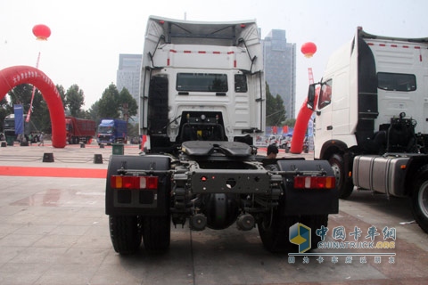 中國重汽 HOWO-T5G 4*2牽引車 310馬力