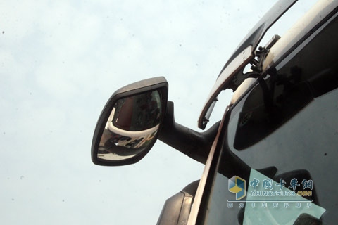 中國重汽 HOWO-T5G 4*2牽引車 310馬力