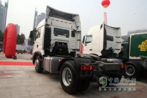 中國重汽 HOWO-T5G 4*2牽引車 310馬力