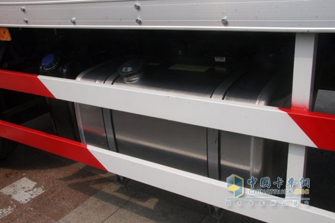 中國重汽 SITRAK-C5H郵政車4×2（5噸）