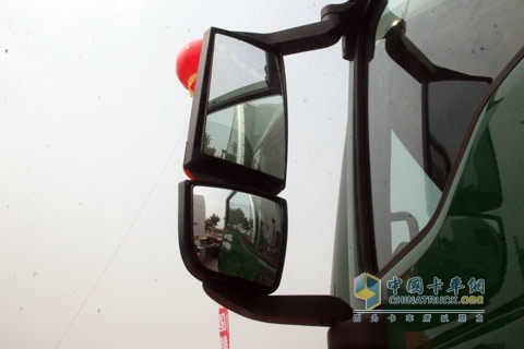 中國重汽 SITRAK-C5H郵政車4×2（5噸）