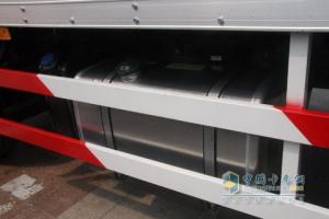 中國重汽 SITRAK-C5H郵政車4×2(5噸)