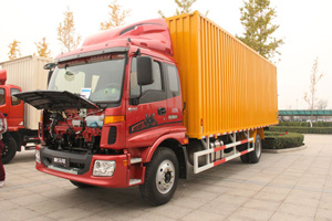 福田歐馬可5系 170馬力4×2廂式排半輕卡5200mm軸距(BJ5169XXY-F1) 福田歐馬可5系 170馬力4×2廂式排半輕卡5200mm軸距(BJ5169XXY-F1)