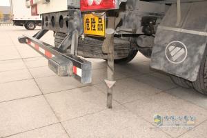 福田奧鈴CTX 141馬力4×2危險品運輸車(BJ5049XRQ-FA)