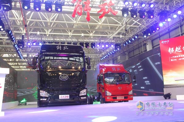  解放JH6重卡、J6F輕卡青島即墨基地下線