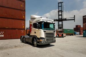 斯堪尼亞G 440馬力 6x2 高速長(zhǎng)途牽引車國(guó)四