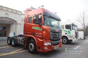 聯(lián)合卡車 玉柴350馬力 國四 6X2 牽引車