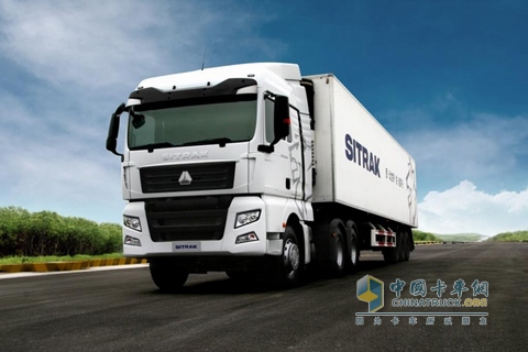 中國(guó)重汽 SITRAK 400馬力 6×4 國(guó)四牽引車