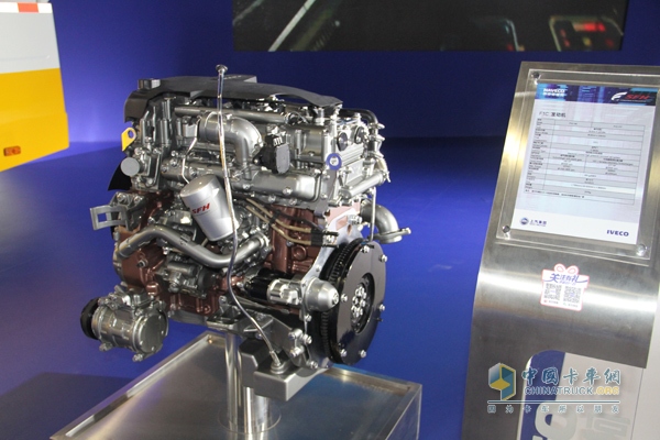 現(xiàn)場(chǎng)展示南京依維柯專屬動(dòng)力