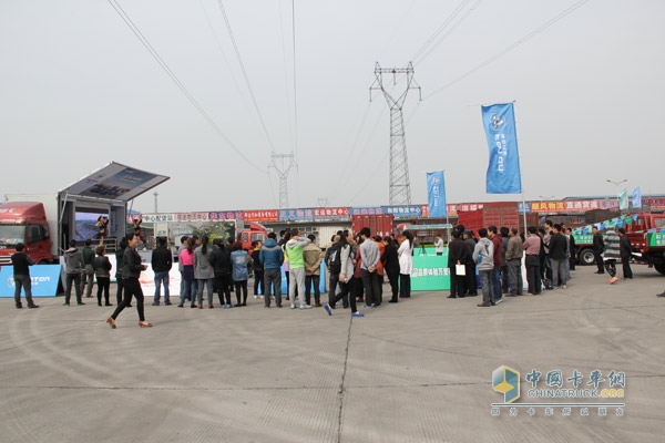 奧鈴大篷車停駐好望角國(guó)際物流園