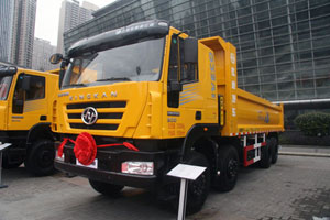 上汽依維柯紅巖新金剛 8×4  300馬力國Ⅳ自卸車 上汽依維柯紅巖新金剛 8×4  300馬力國Ⅳ自卸車