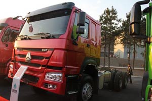 中國重汽 豪沃 340馬力 6X4 國四牽引車 中國重汽 豪沃 340馬力 6X4 國四牽引車