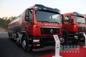 中國重汽 C5H 340馬力 8X4氣囊油罐車