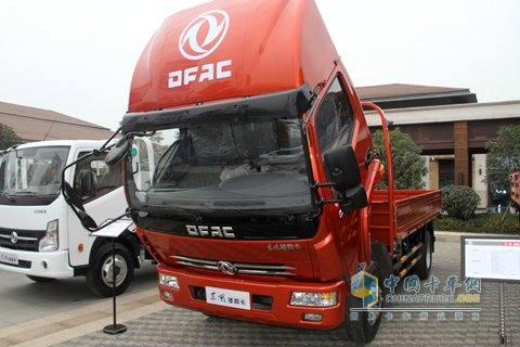 東風多利卡 玉柴140馬力 4X2 國四 載貨車