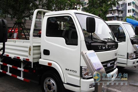 上汽躍進(jìn) 躍進(jìn) 帥虎H100 95馬力 4.21米單排欄板輕卡