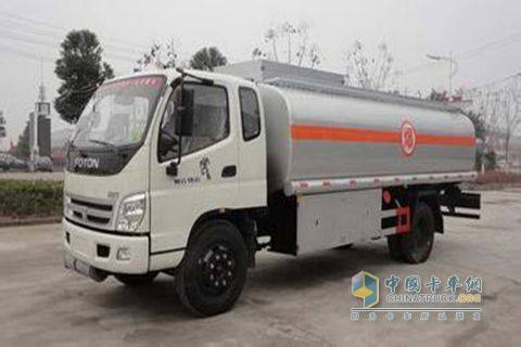 福田汽車奧鈴油罐車（國(guó)四）BJ1149VJPEK-FB