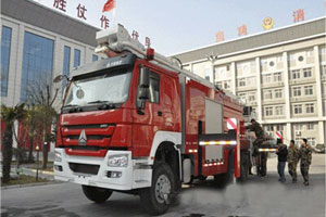 中聯(lián)重科32m高配消防車(chē)獲認(rèn)可