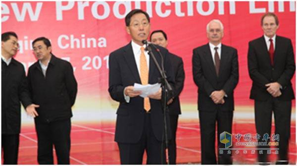 康明斯(中國(guó))投資有限公司副董事長(zhǎng)王洪杰致辭