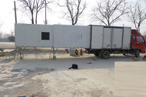 福田C143廂式輕卡變身為超級照相機母體