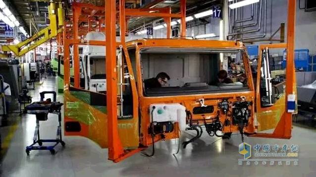 依維柯生產(chǎn)車(chē)間