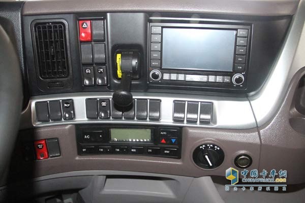 人工學設計操作鈕