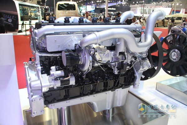 中國重汽 MT13國五系列燃?xì)鈾C