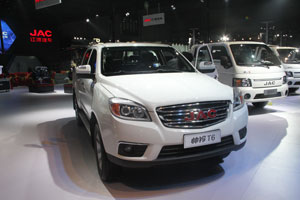 江淮帥鈴 T6皮卡 120馬力 國(guó)四車型 江淮帥鈴 T6皮卡 120馬力 國(guó)四車型