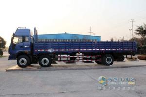 瑞沃中卡雷沃國(guó)四190馬力 6×2 平板車