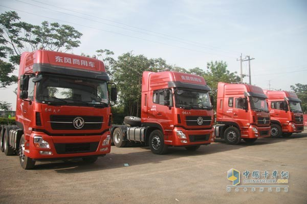 東風(fēng)天龍?；愤\(yùn)輸車