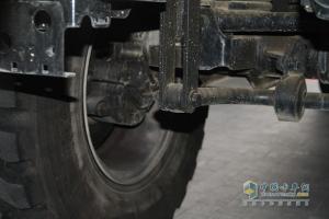 梅賽德斯-奔馳烏尼莫克(Unimog)U5000 4X4移動維修車底盤