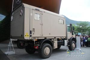 梅賽德斯-奔馳烏尼莫克(Unimog)U4000 4X4越野房車底盤