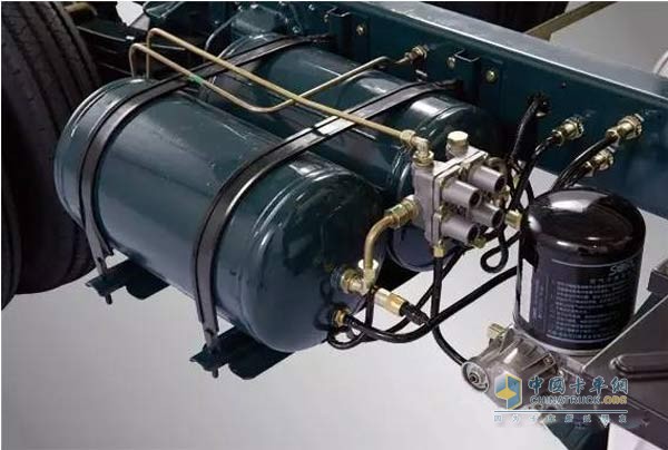 時(shí)代康瑞H3底盤(pán)